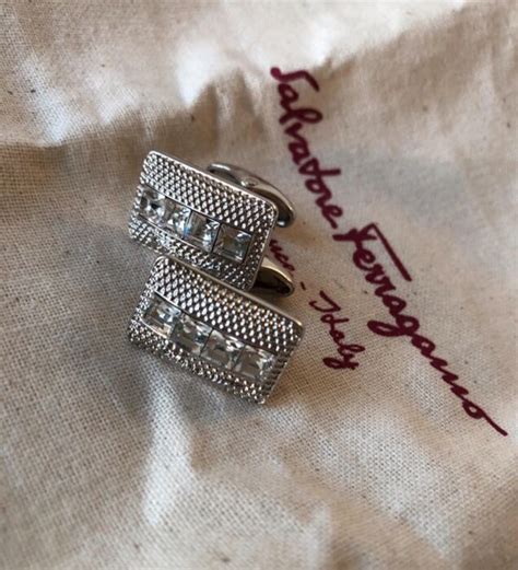 gemelos salvatore ferragamo precio
